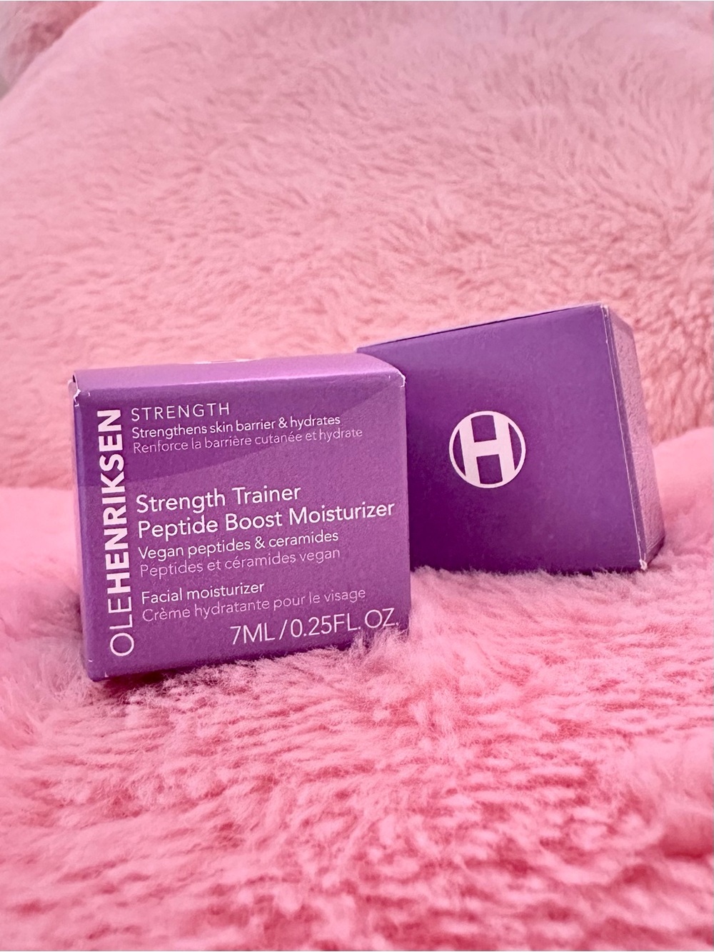 Ole Henriksen Strength Trainer Peptide Boost Facial Moisturizer - Vegan Peptides